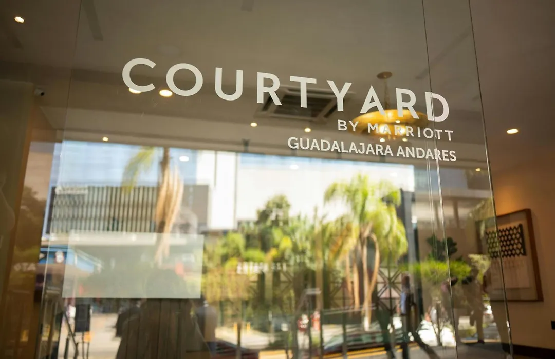 Courtyard By Marriott Guadalajara Andares-1