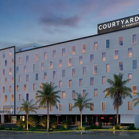 Courtyard By Marriott Guadalajara Andares-2
